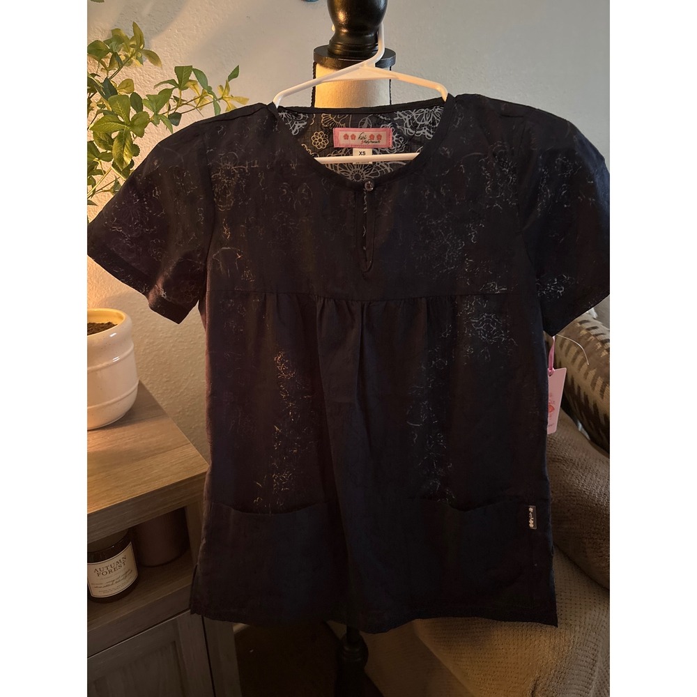 Koi by Kathy Peterson Scrub Top XS Navy Blue Floral Burnout Empire Waist NWT